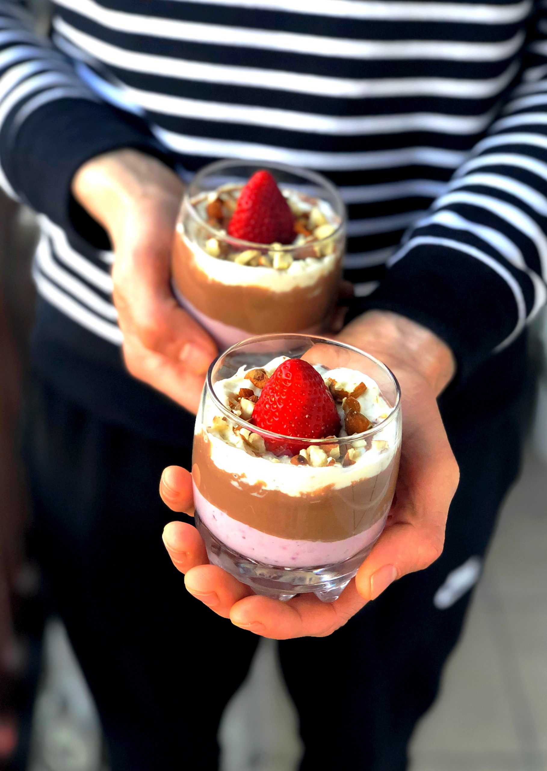 Tribarvni mascarpone brez sladkorja in peke